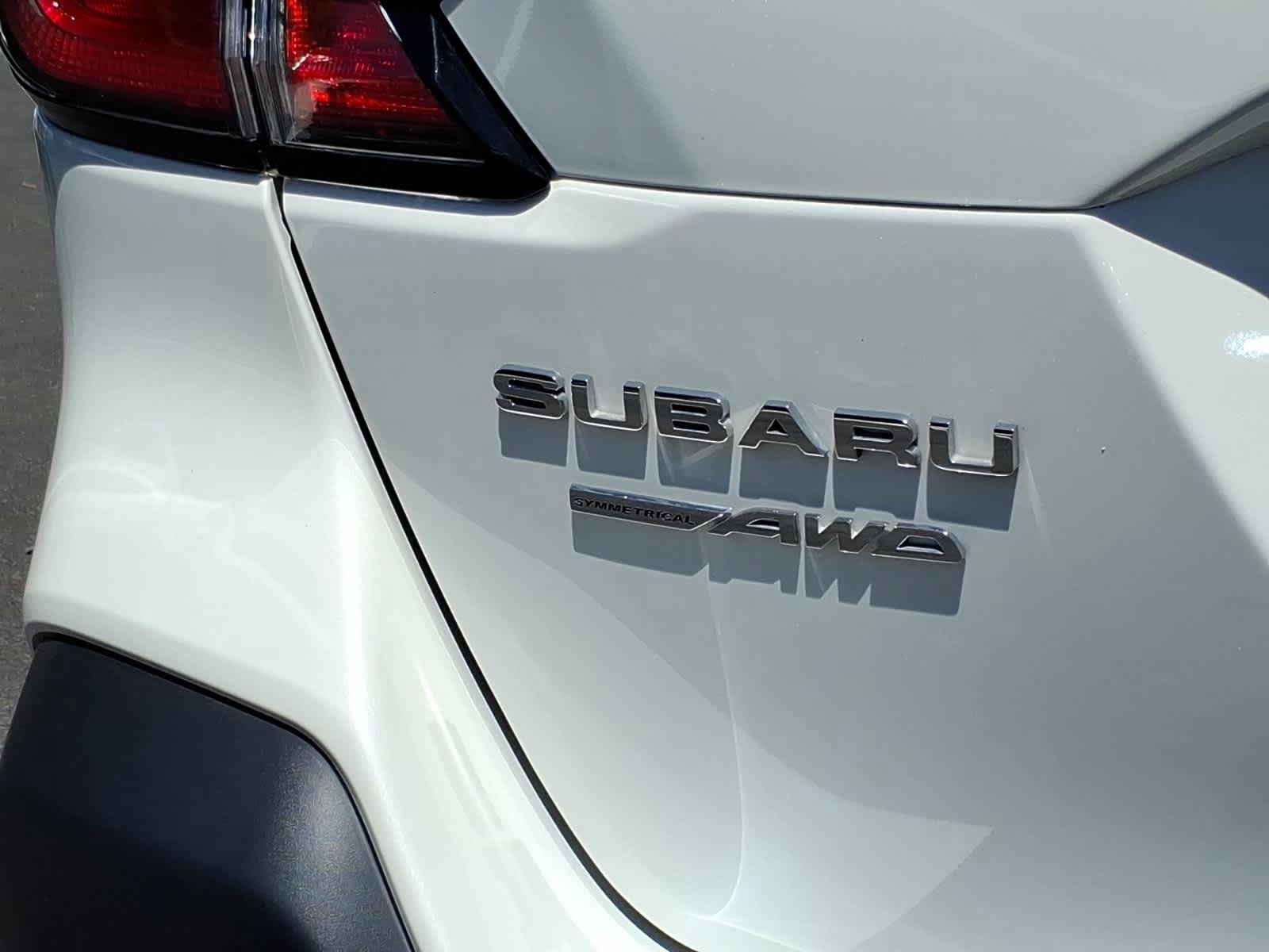 Used 2025 Subaru Outback Premium AWD/4WD image 14