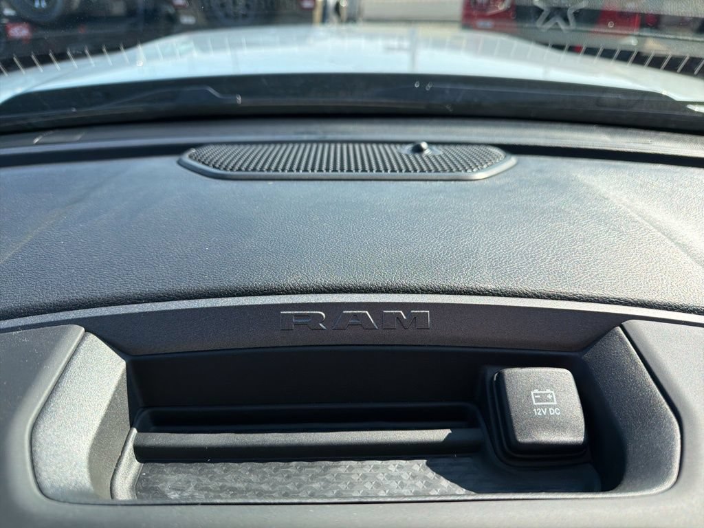 New 2026 RAM 3500 Tradesman AWD/4WD image 33