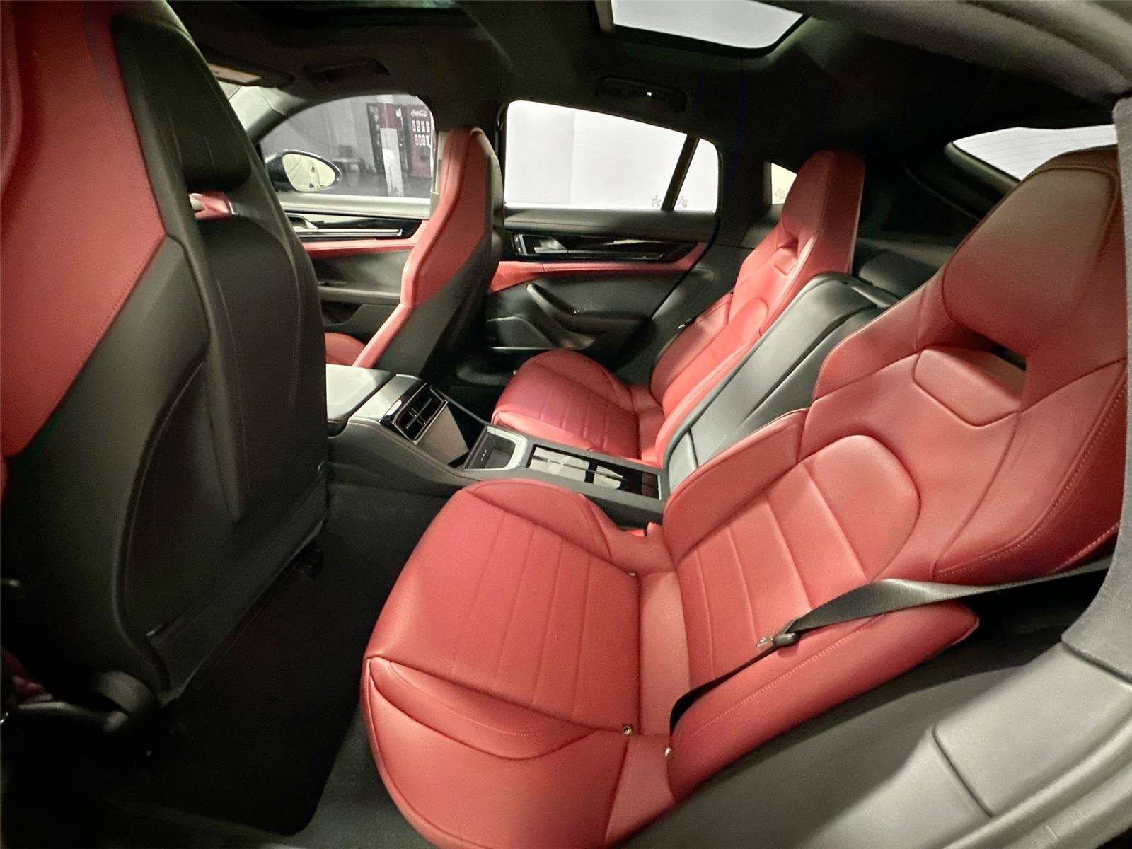 Certified 2026 Porsche Panamera 4 AWD/4WD image 26