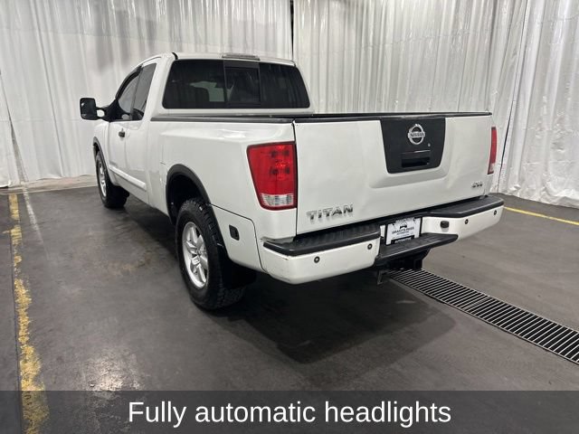 Used 2008 Nissan Titan PRO-4X AWD/4WD image 5