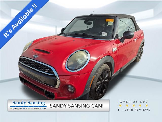 Used 2019 MINI Cooper S image 1