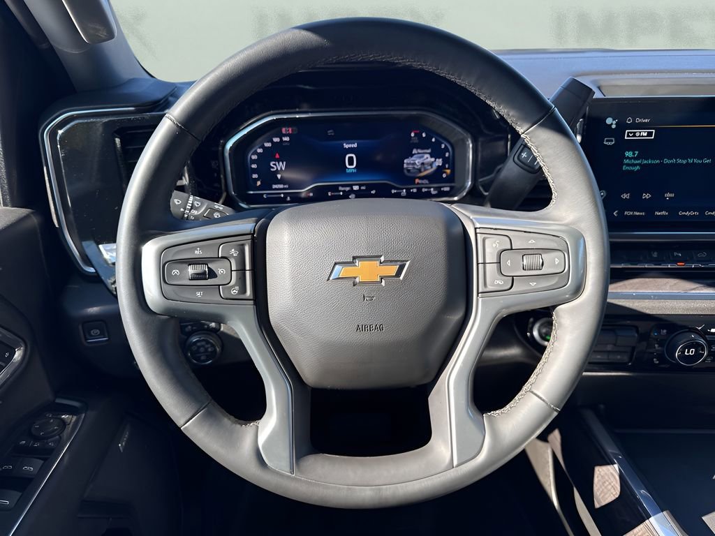 Used 2024 Chevrolet Silverado 2500 LTZ w/ LTZ Premium Package image 15