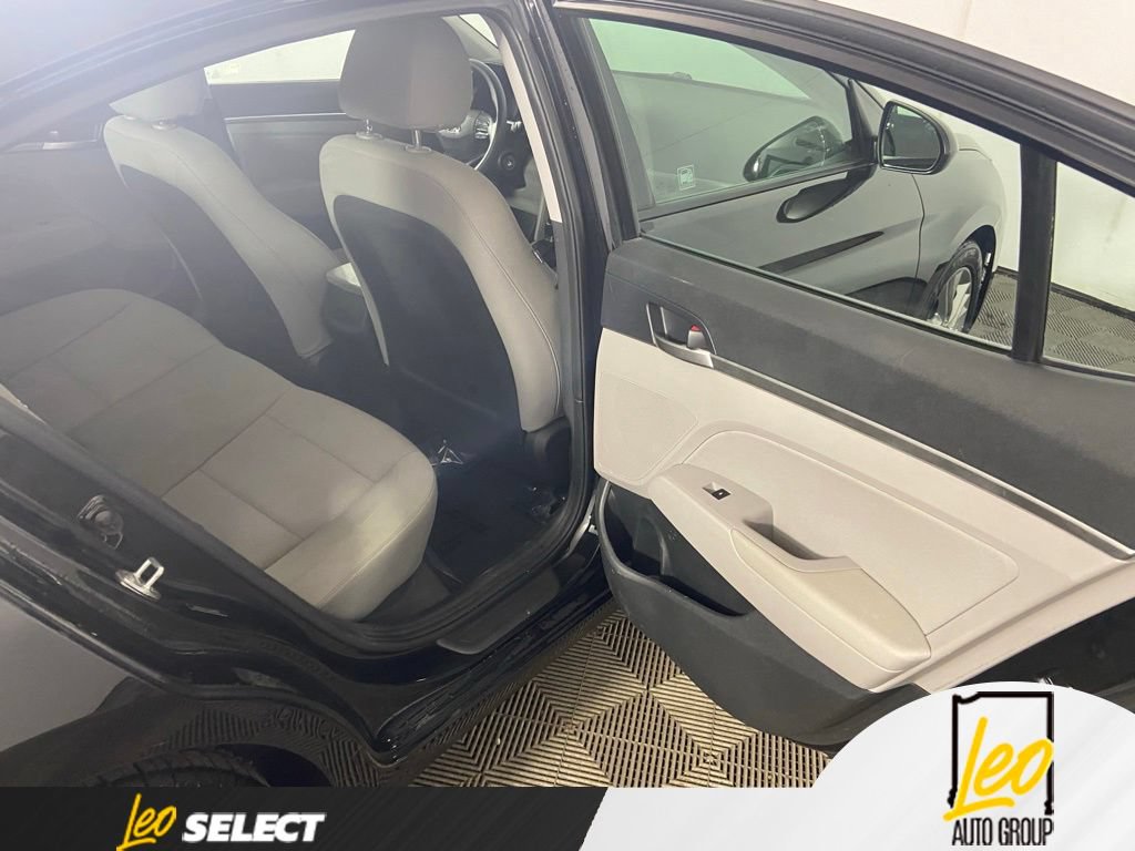 Used 2020 Hyundai Elantra SEL FWD image 20