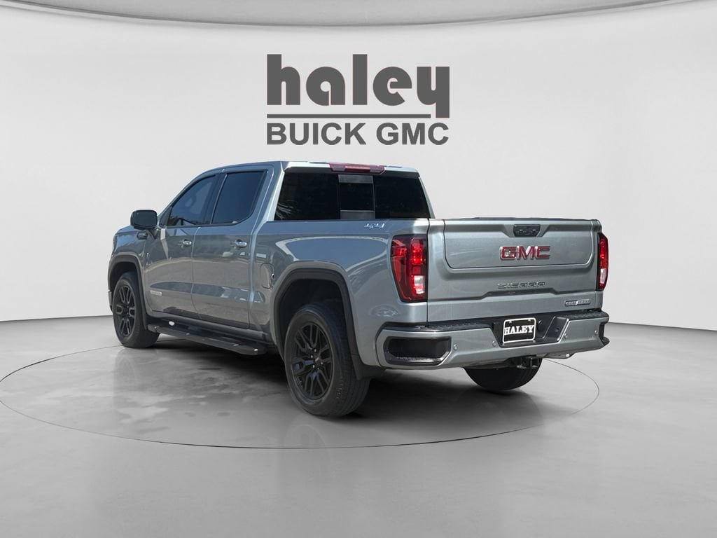 Used 2023 GMC Sierra 1500 Elevation w/ Elevation Premium Package AWD/4WD image 3