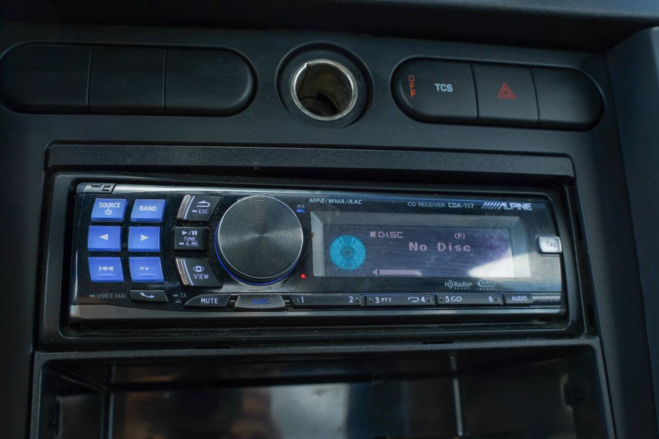 Used 2007 Ford Mustang GT image 13