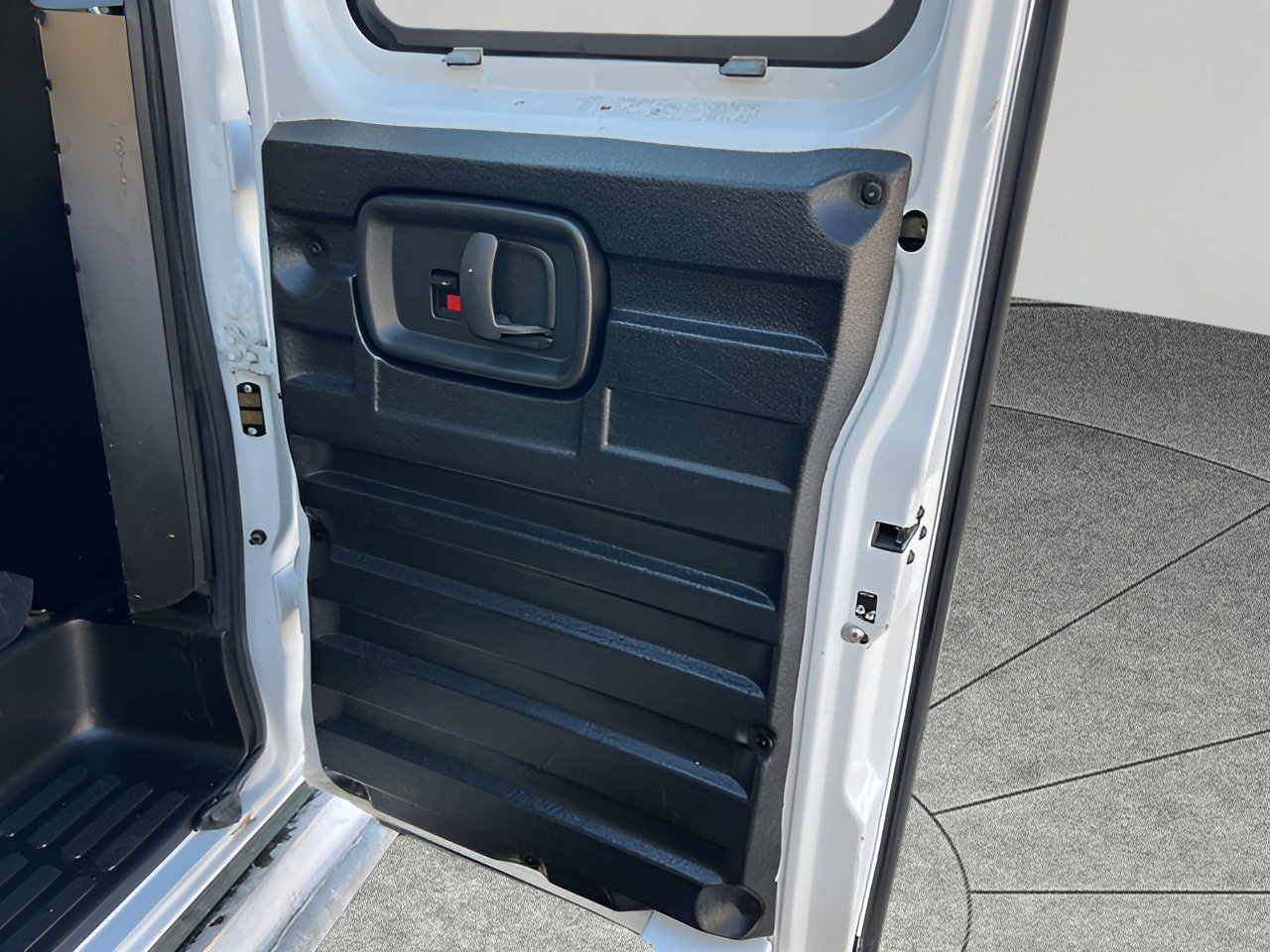 Used 2023 Chevrolet Express 2500 w/ Driver Convenience Package image 27