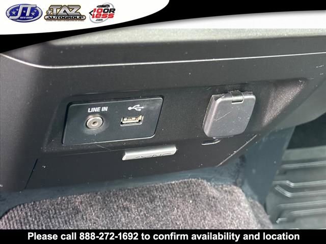 Used 2015 Ford F150 XLT w/ Equipment Group 301A Mid image 17