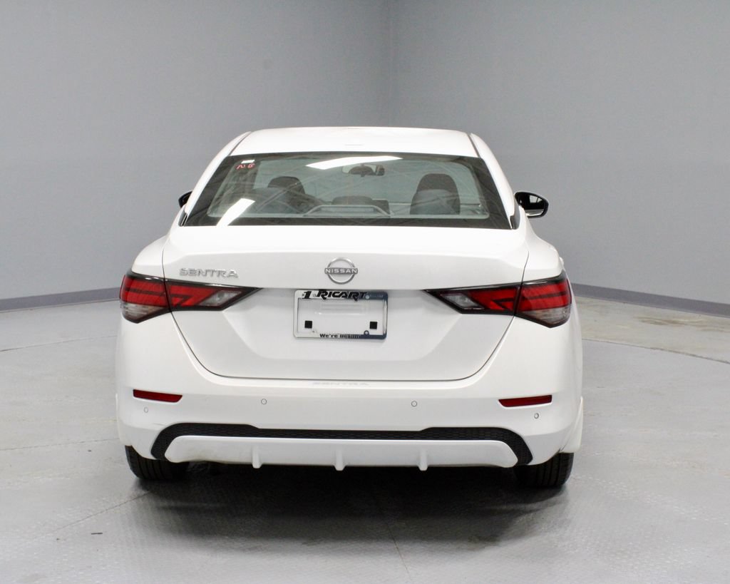 Certified 2025 Nissan Sentra SV FWD image 9
