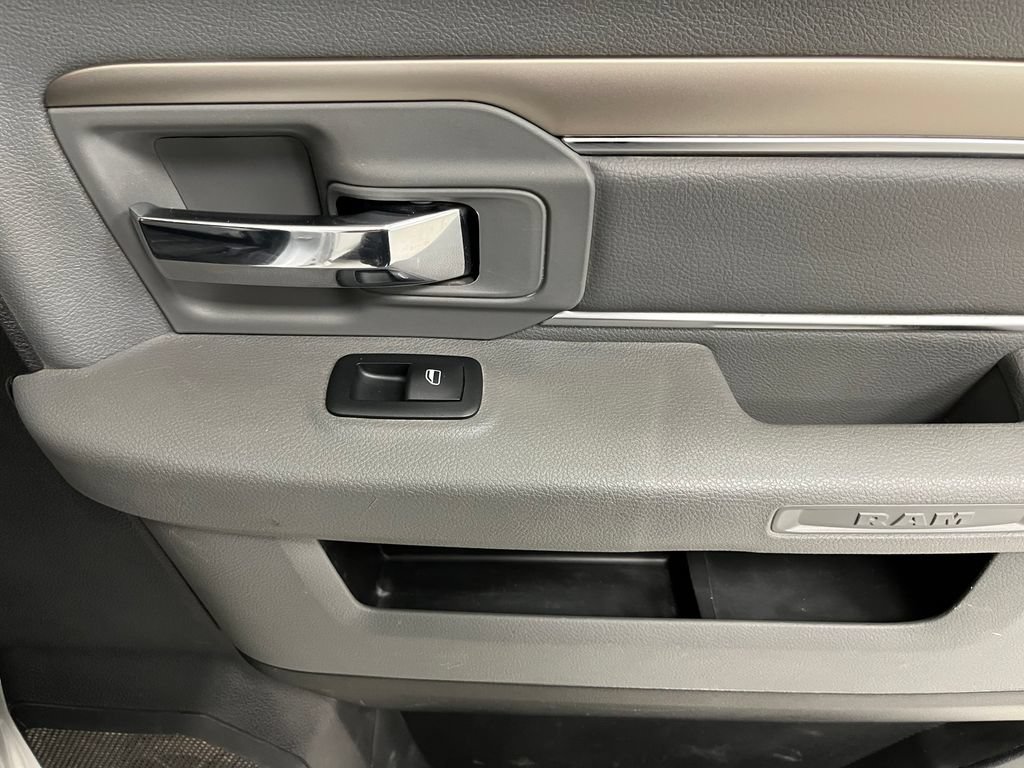 Used 2018 RAM 1500 Big Horn AWD/4WD image 50