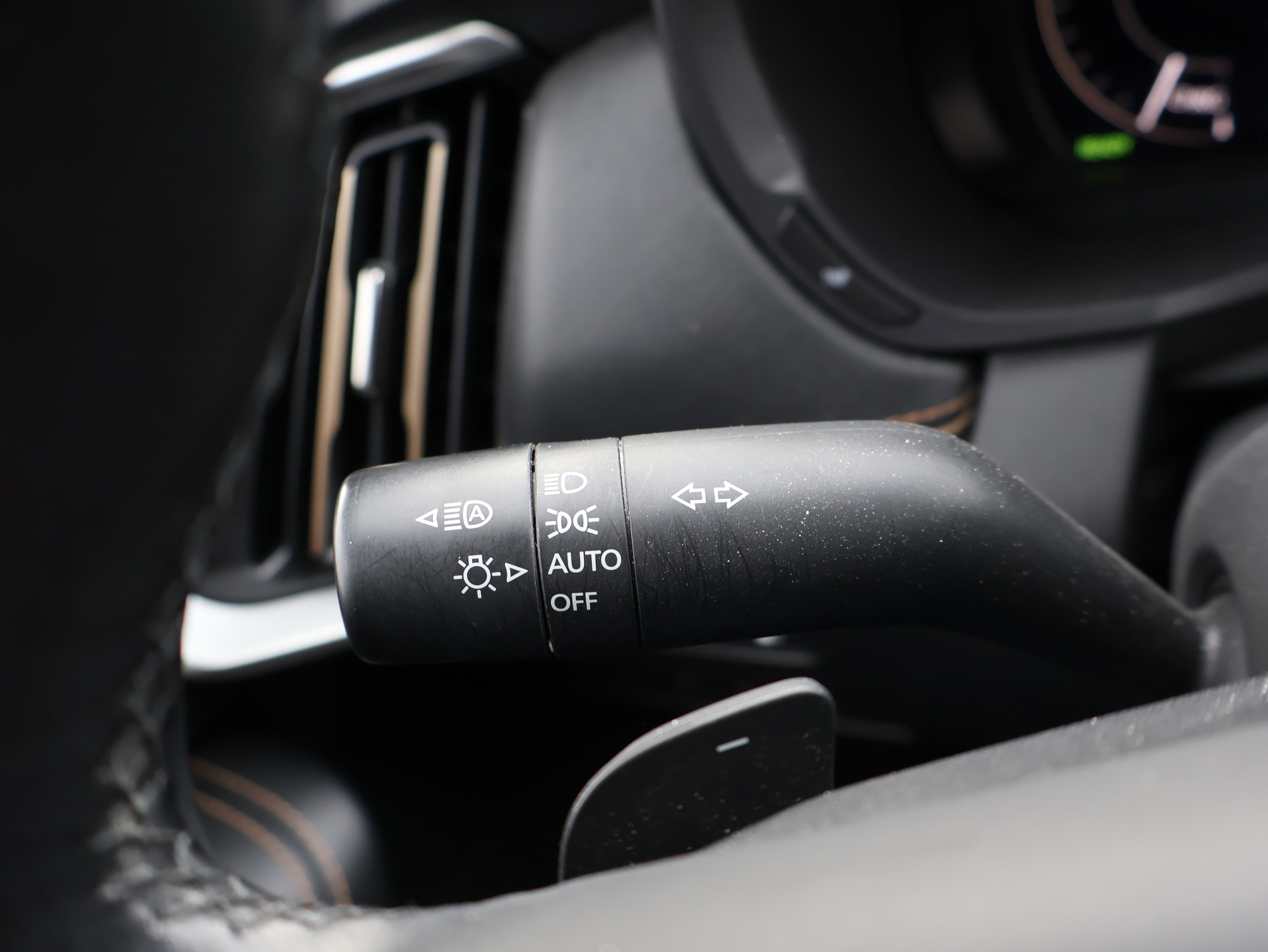 Certified 2024 MAZDA CX-90 Plug-In Hybrid w/ Premium Plus image 42