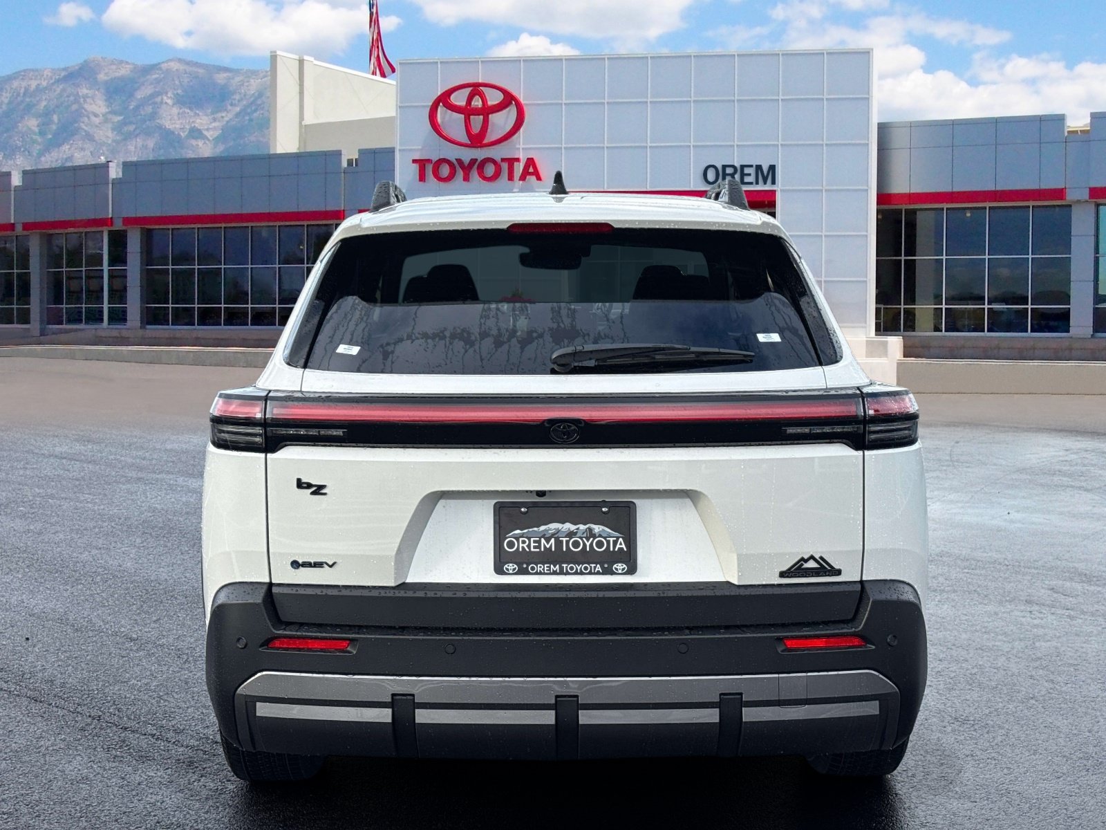 New 2026 Toyota bZ Woodland AWD/4WD image 4