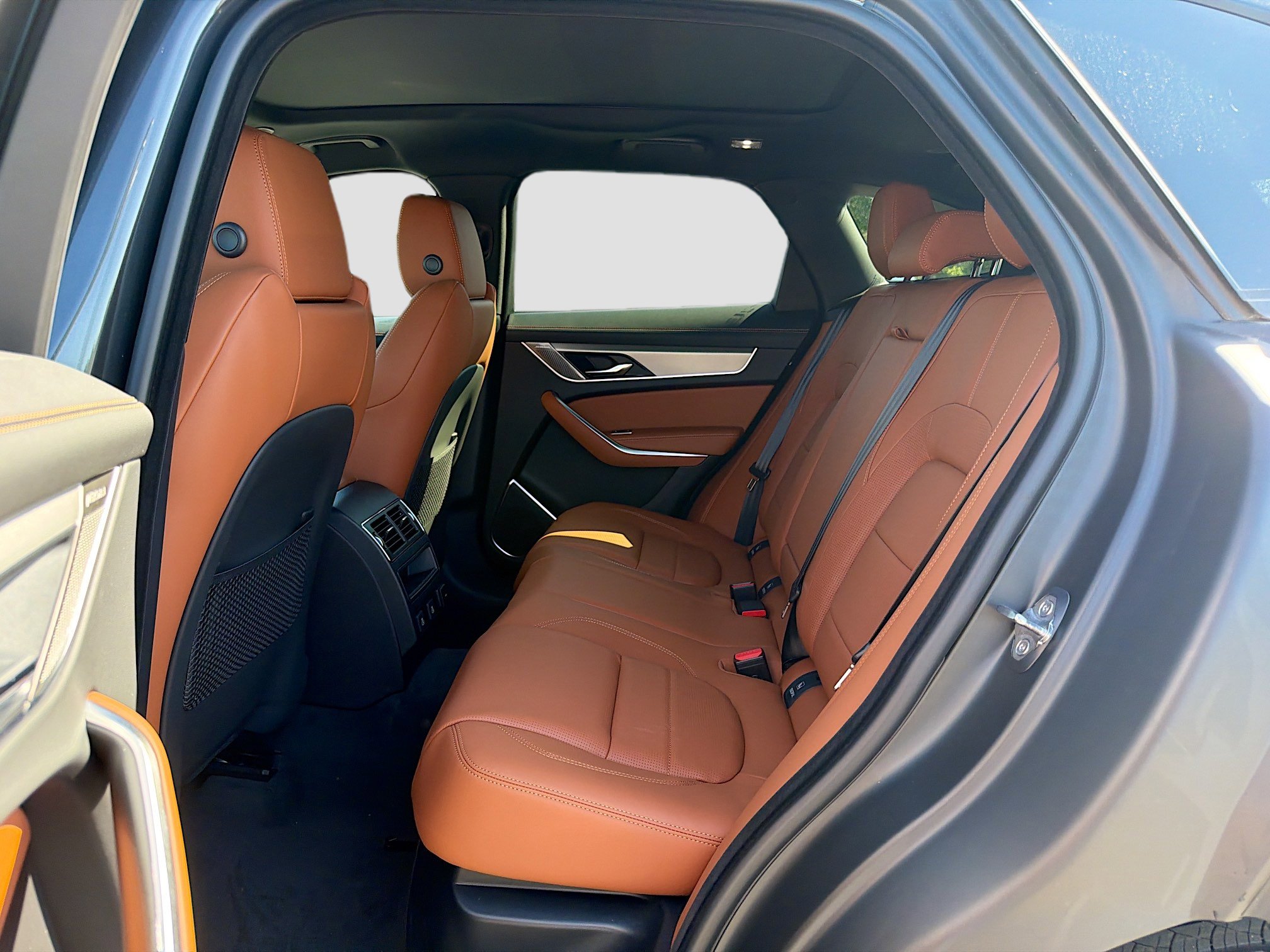 New 2026 Jaguar F-PACE R-Dynamic S AWD/4WD image 21