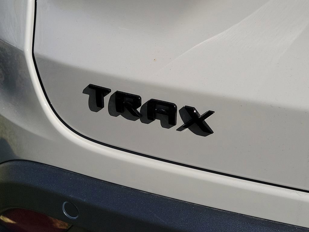 New 2026 Chevrolet Trax RS w/ Sunroof Package image 7