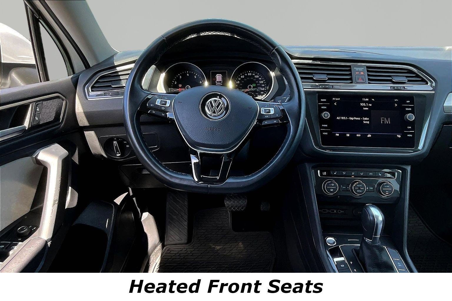 Used 2019 Volkswagen Tiguan SE w/ 3rd Row Seat Package AWD/4WD image 8