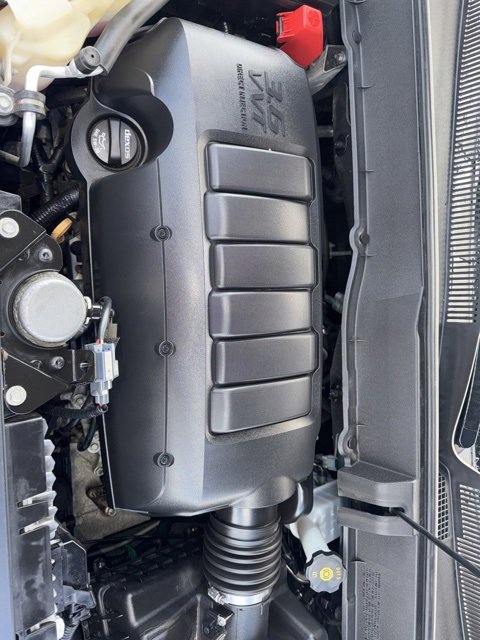 Used 2015 Chevrolet Traverse LT image 34