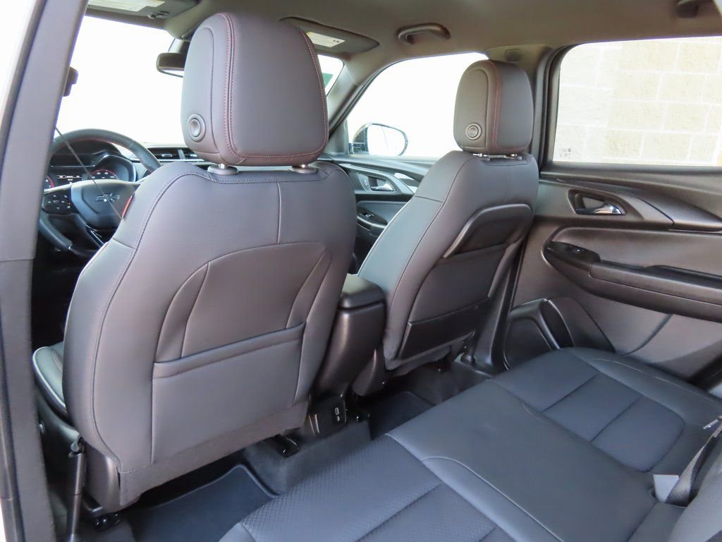 Certified 2023 Chevrolet TrailBlazer RS w/ Convenience Package image 24