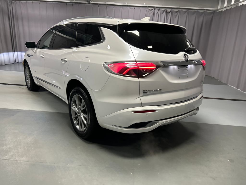 Used 2024 Buick Enclave Avenir w/ Avenir Technology Package image 5