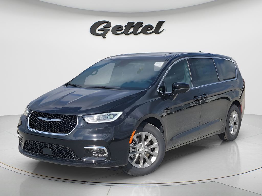 New 2026 Chrysler Pacifica Limited