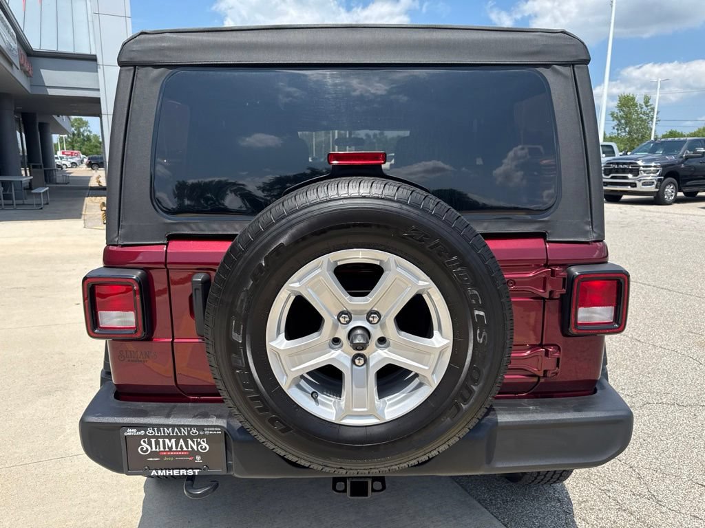 Used 2021 Jeep Wrangler Unlimited Sport AWD/4WD image 6