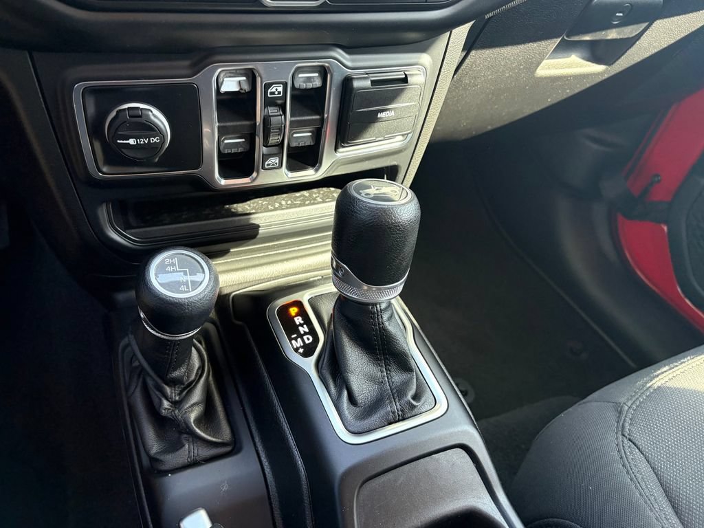 Used 2019 Jeep Wrangler Unlimited Sport S AWD/4WD image 15