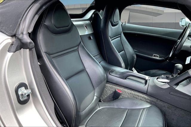 Used 2007 Pontiac Solstice Convertible w/ Premium Package RWD image 7