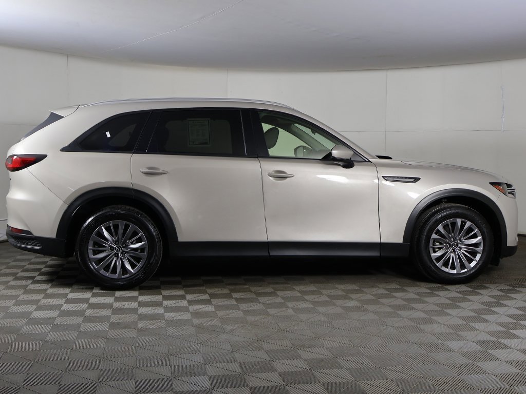 Used 2024 MAZDA CX-90 3.3 Turbo w/ Preferred Plus image 18