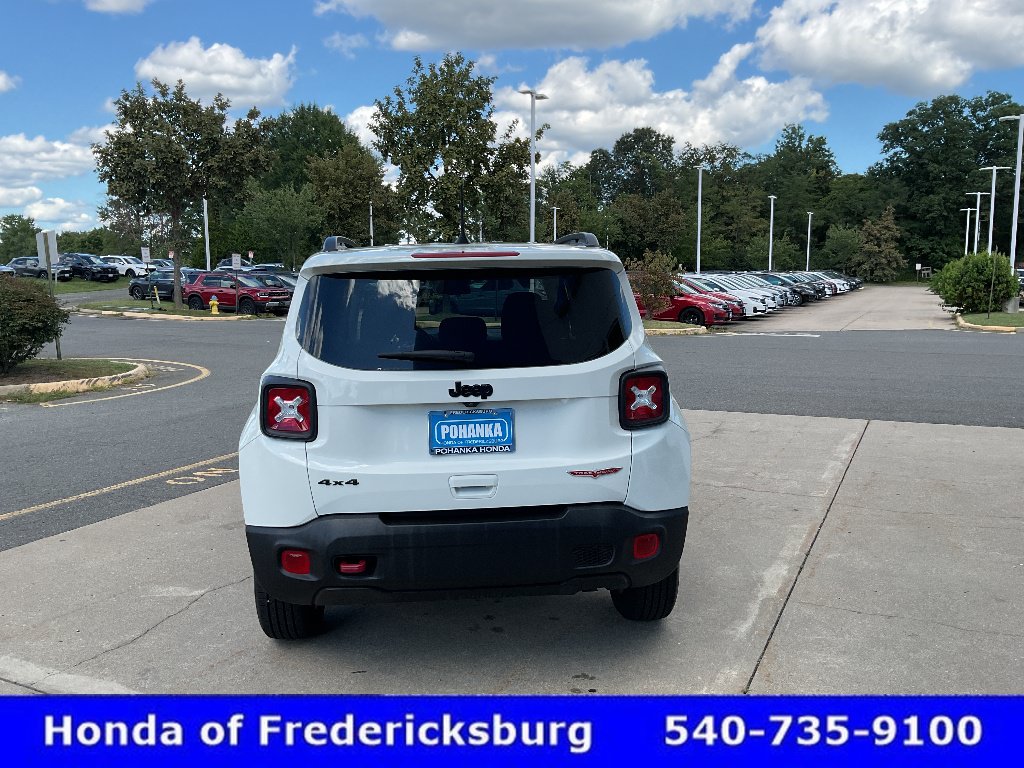 Used 2023 Jeep Renegade Trailhawk AWD/4WD image 4