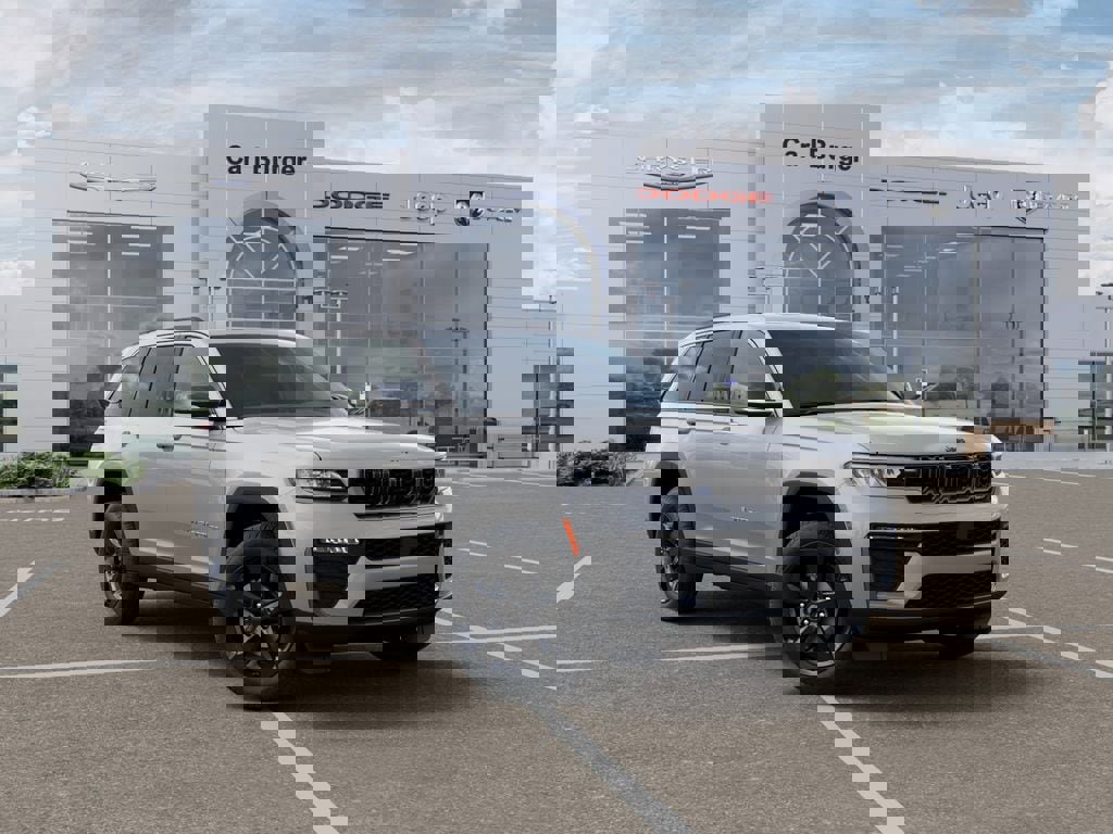 New 2026 Jeep Grand Cherokee Limited w/ Limited Altitude Package image 5