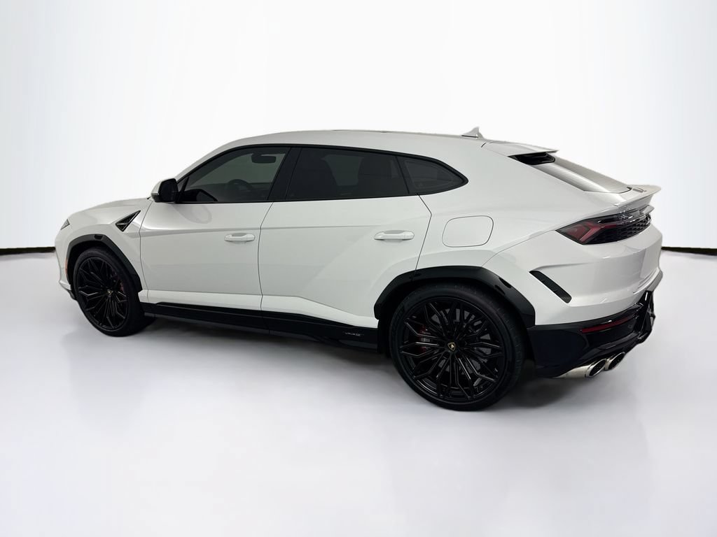 Used 2025 Lamborghini Urus Performante AWD/4WD image 7