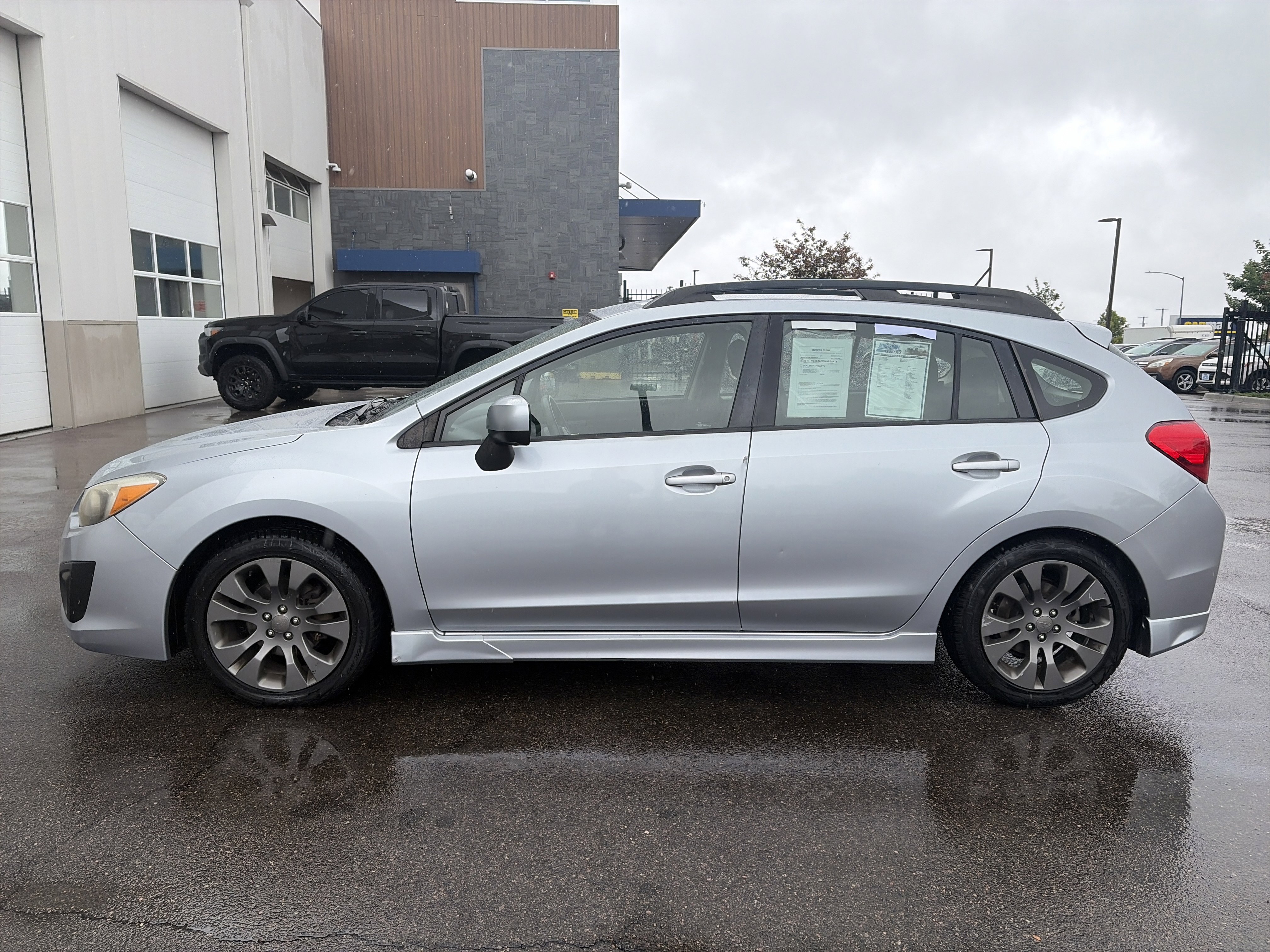 Used 2012 Subaru Impreza 2.0i Sport Premium w/ Popular Pkg 1 AWD/4WD image 8