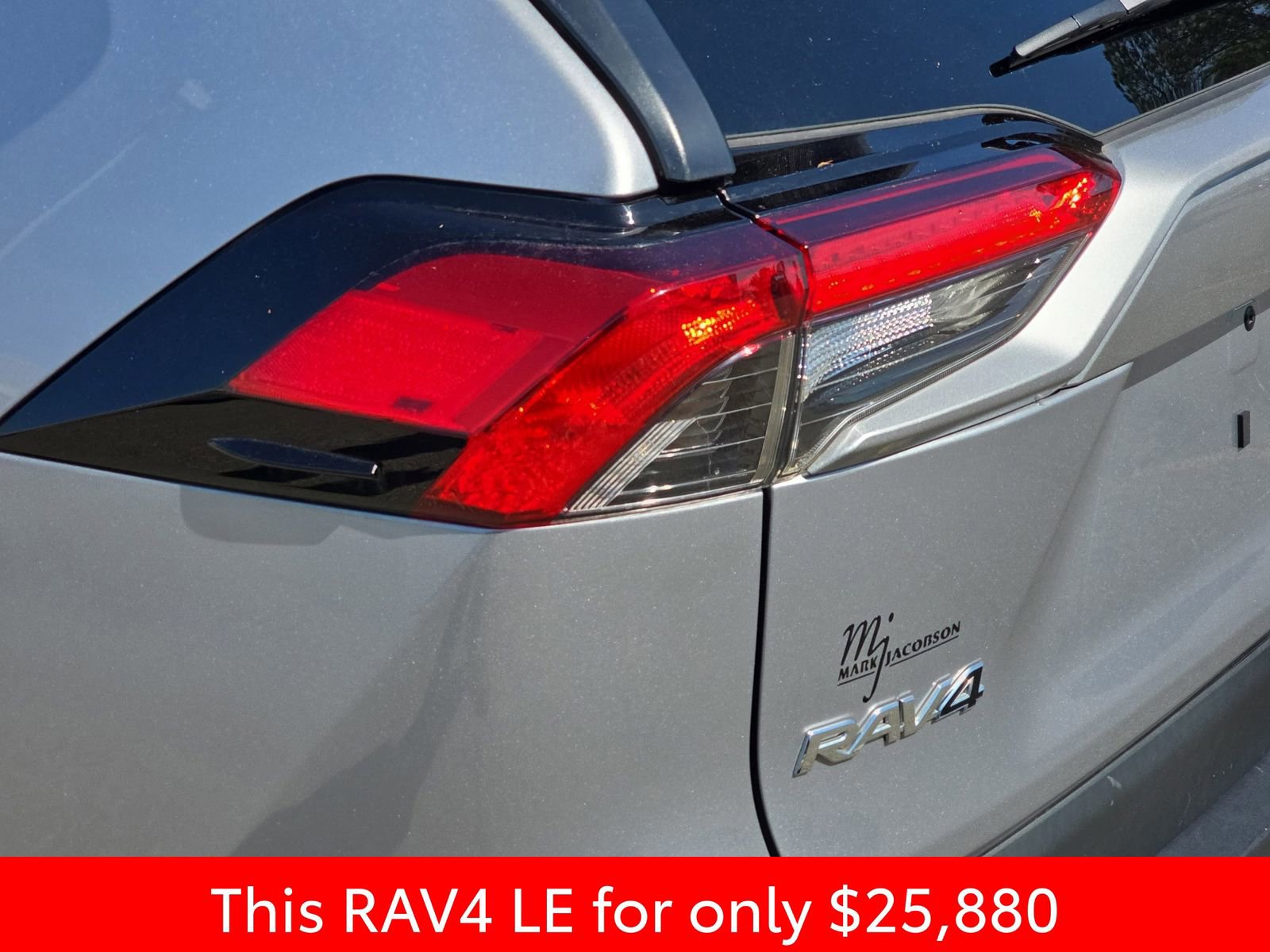 Used 2023 Toyota RAV4 LE image 38