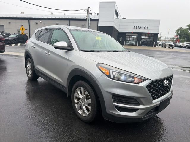 Used 2020 Hyundai Tucson SE w/ Winter Weather Package AWD/4WD image 3