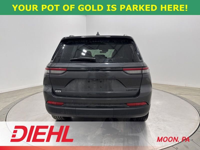 Used 2025 Jeep Grand Cherokee Limited w/ Black Appearance Package image 6