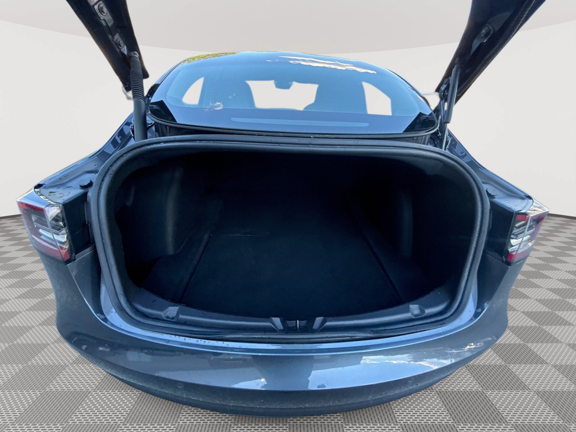 Used 2021 Tesla Model 3 Standard Range Plus RWD image 22