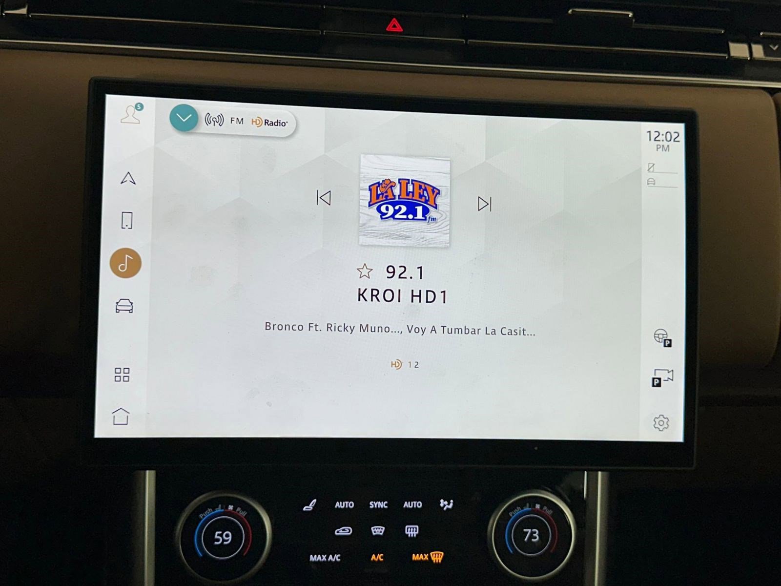 Certified 2023 Land Rover Range Rover SE image 25