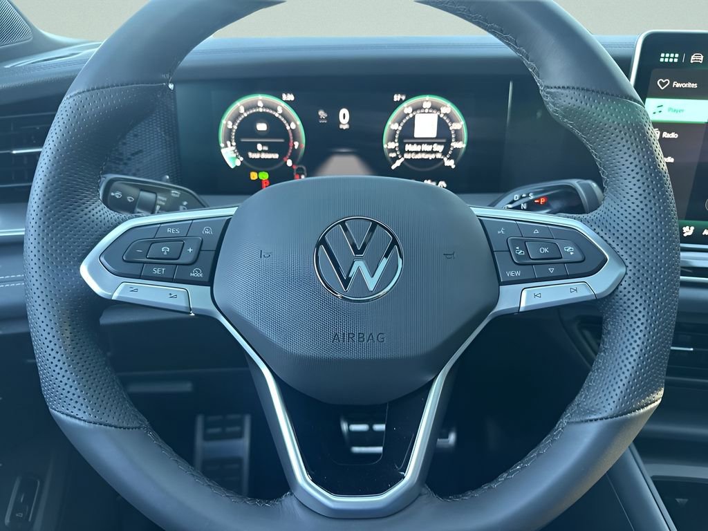 New 2026 Volkswagen Tiguan SE R-Line image 14