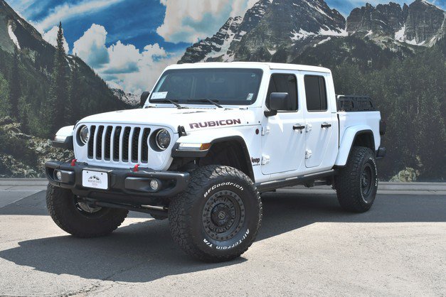 Used 2023 Jeep Gladiator Rubicon w/ LED Lighting Group AWD/4WD image 6