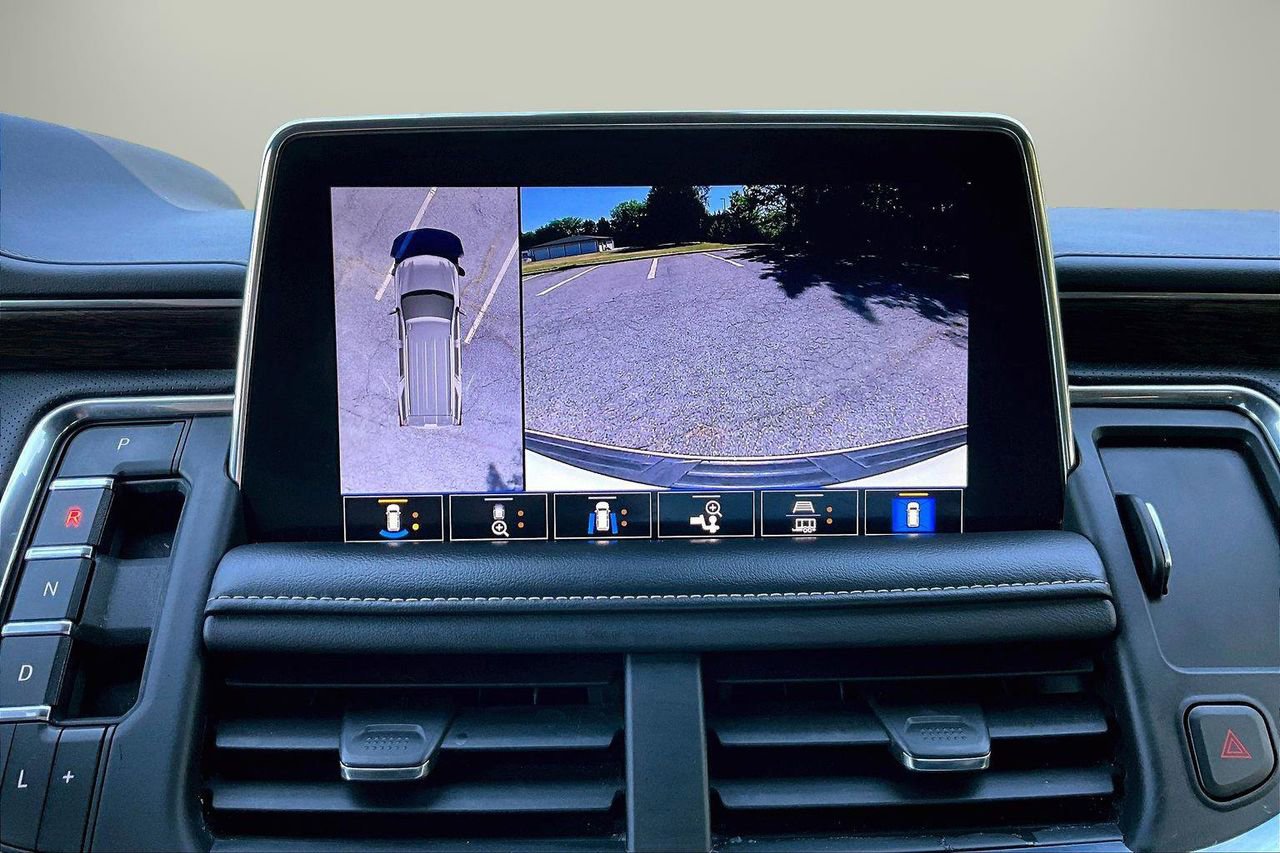 Used 2021 Chevrolet Tahoe Premier w/ Premium Package AWD/4WD image 13