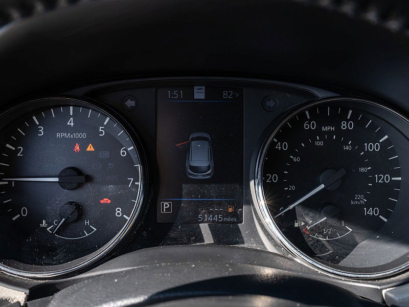 Used 2020 Nissan Rogue Sport SL image 30