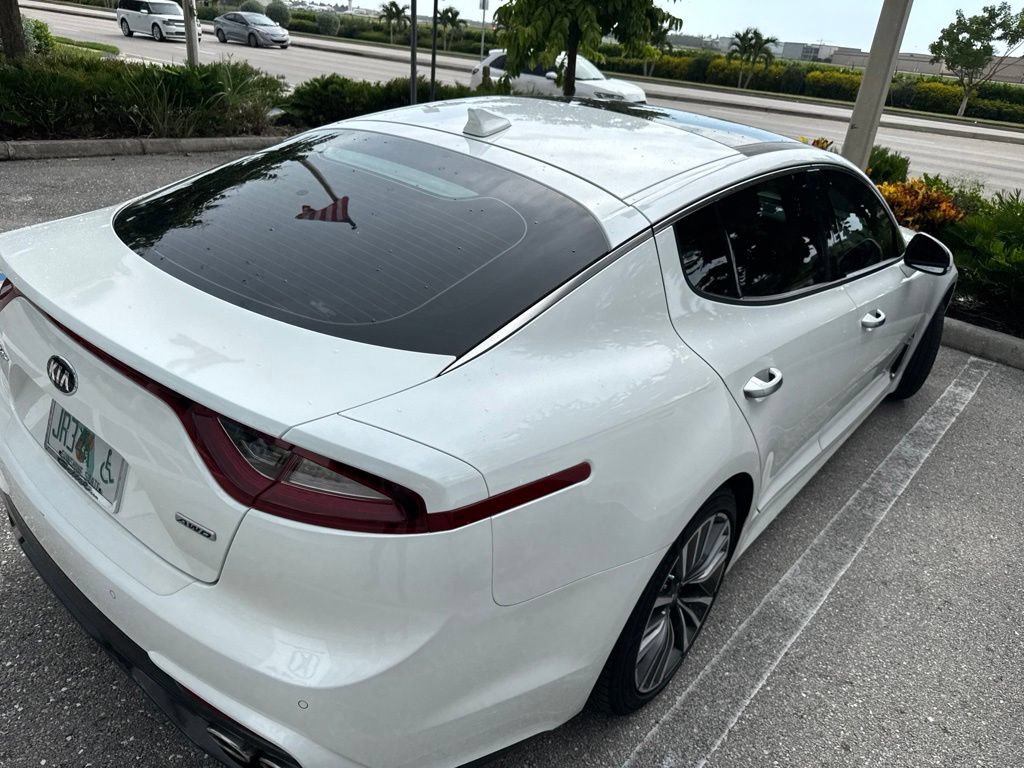 Used 2019 Kia Stinger Premium AWD/4WD image 3