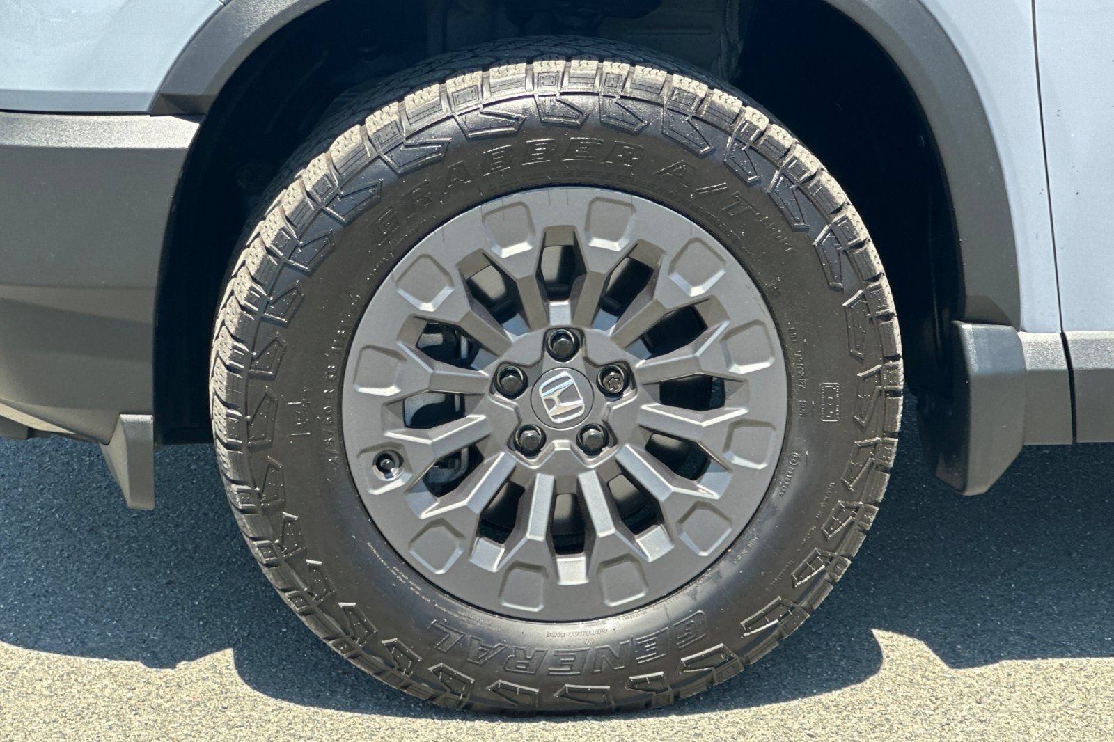 Used 2026 Honda Passport TrailSport image 25