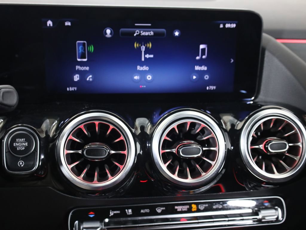 Used 2026 Mercedes-Benz GLA 250 4MATIC image 20