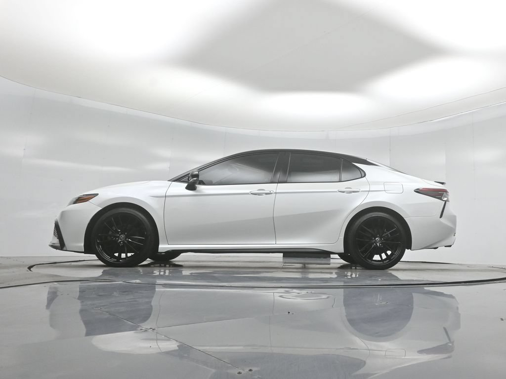Used 2021 Toyota Camry XSE w/ Navigation Package FWD image 7