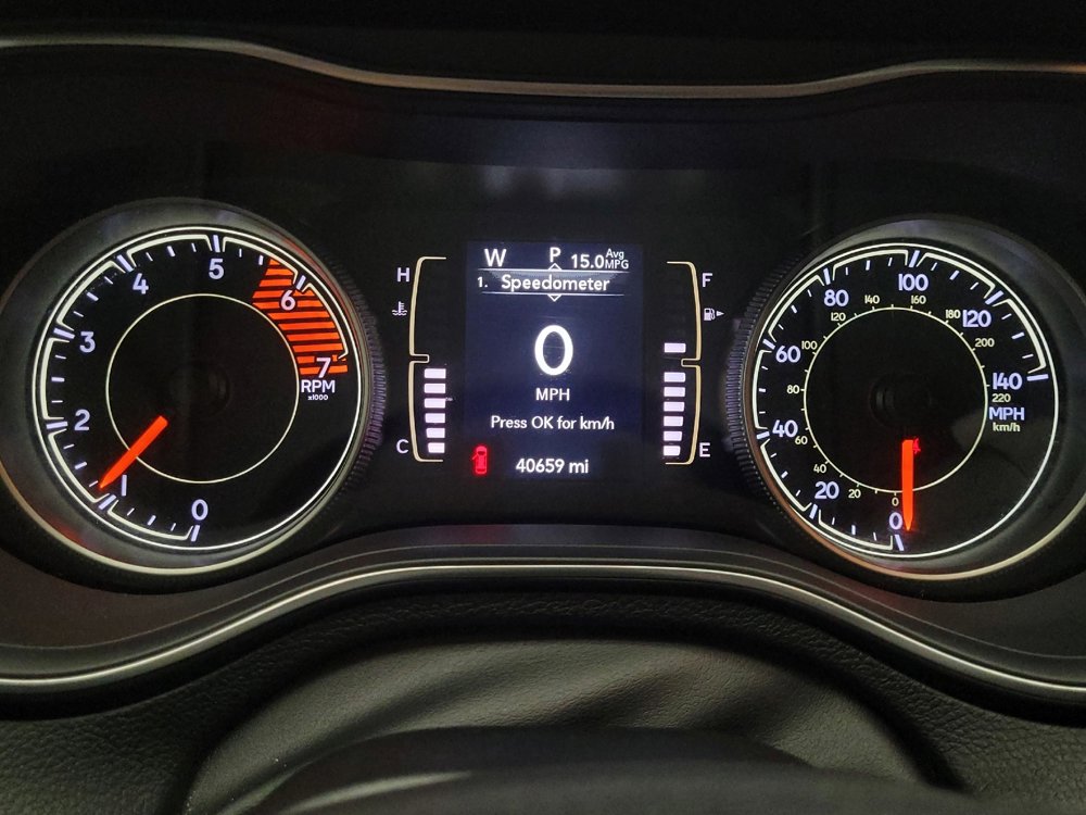 Used 2020 Jeep Cherokee Latitude Plus w/ Cold Weather Group image 23