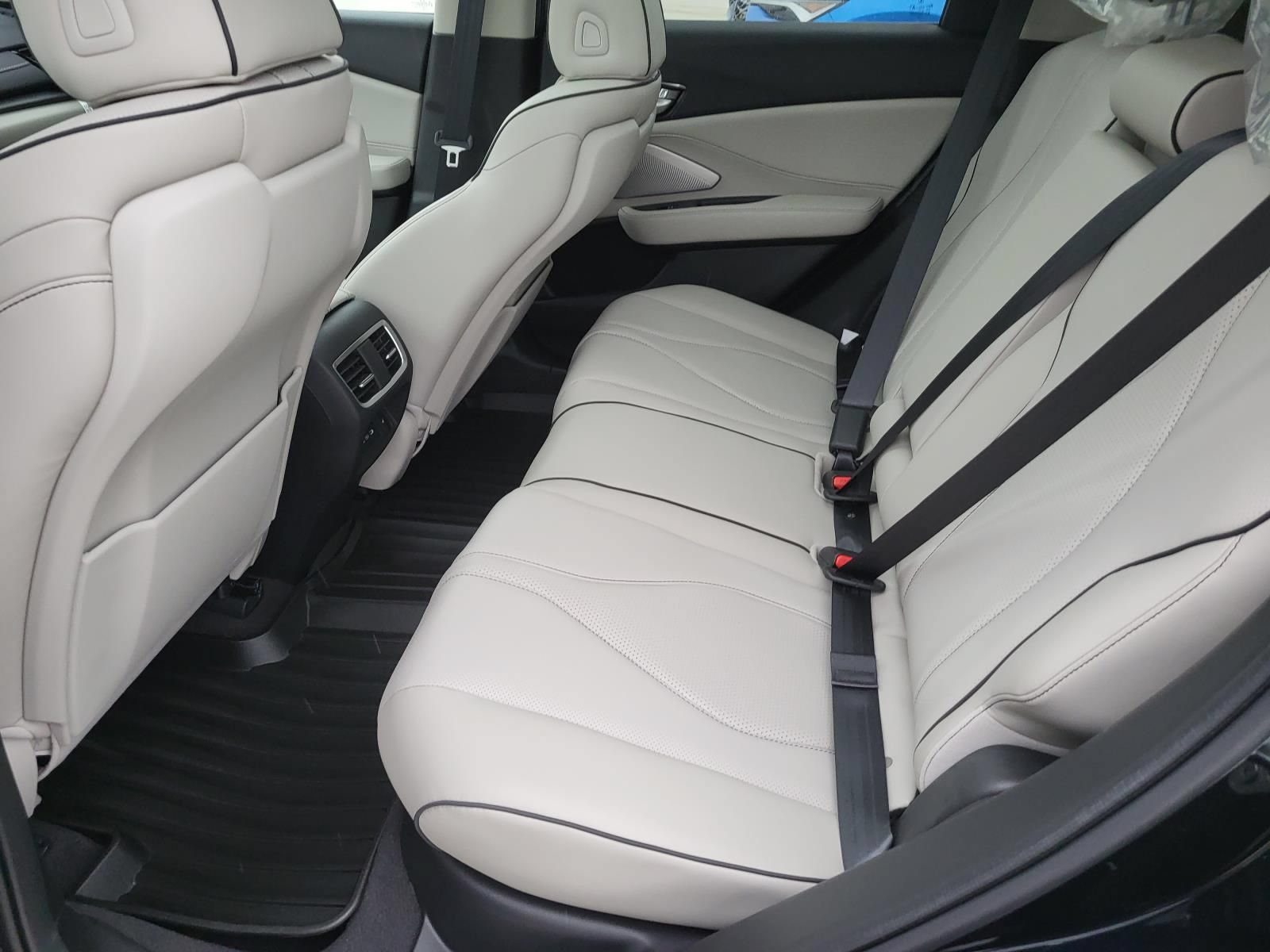 New 2026 Acura RDX w/ Advance Package AWD/4WD image 13