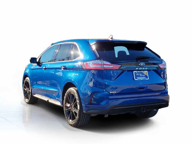 Certified 2024 Ford Edge ST-Line w/ Class II Trailer Tow Package AWD/4WD image 5