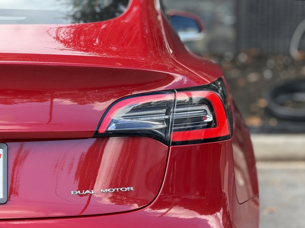 Used 2018 Tesla Model 3 Long Range image 16