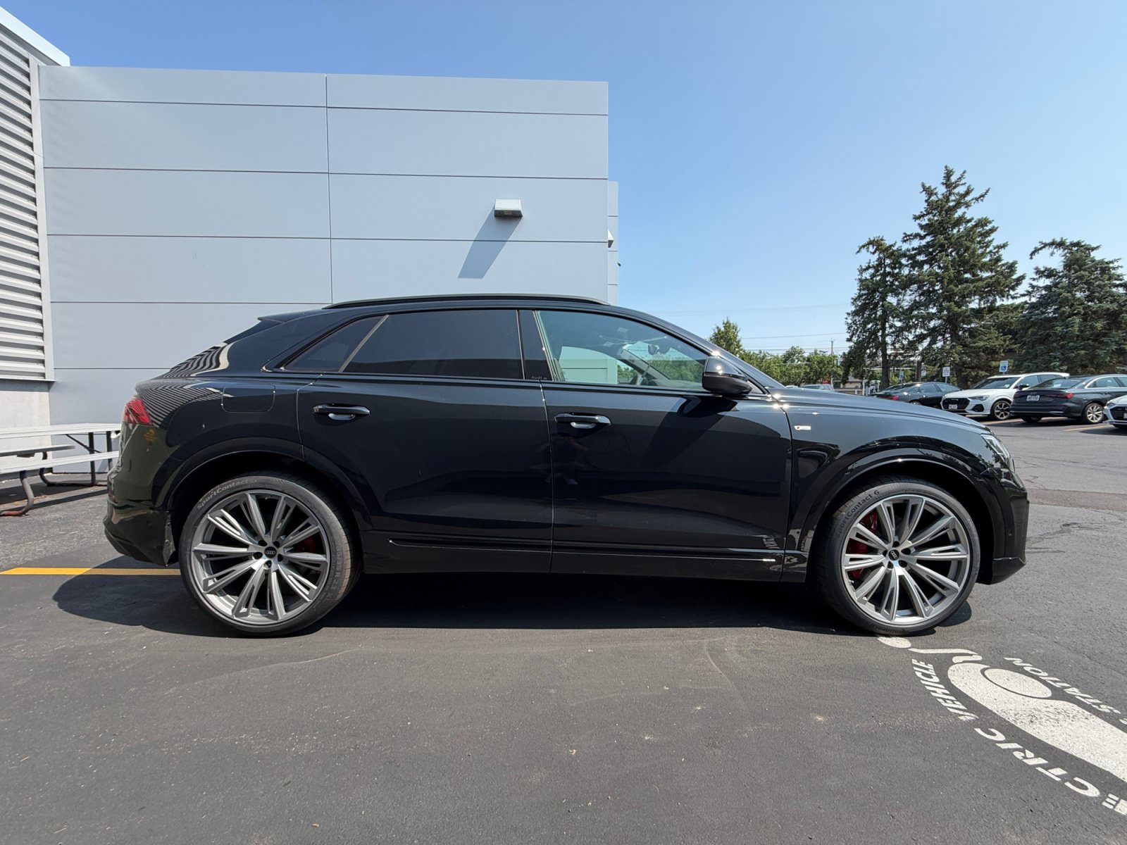 New 2026 Audi Q8 Prestige AWD/4WD image 9