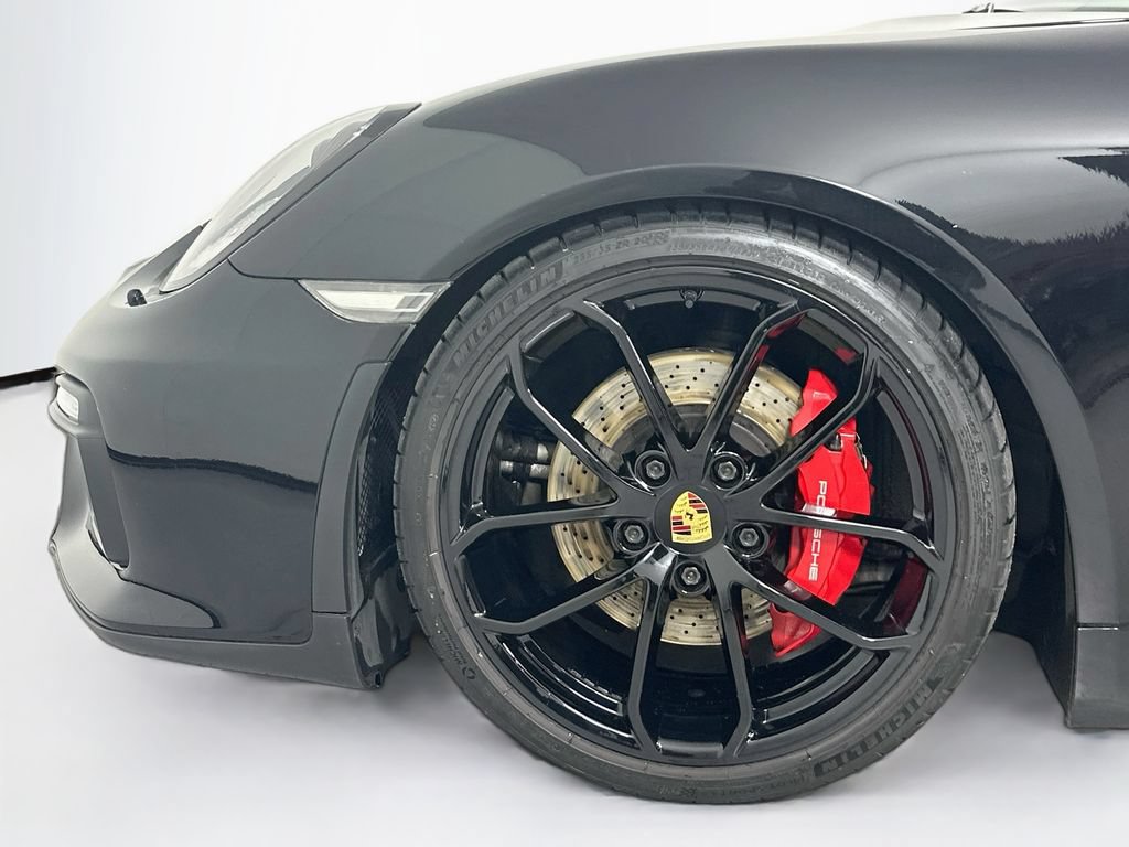 Used 2016 Porsche Boxster Spyder RWD image 18