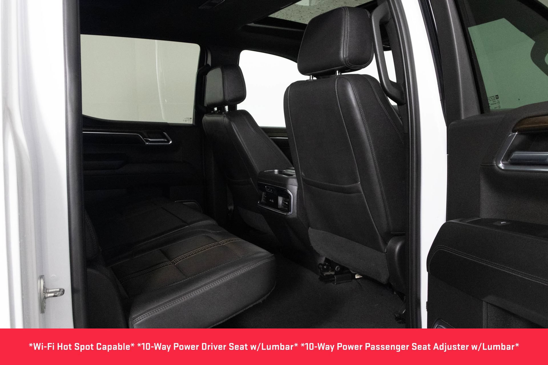 Used 2024 Chevrolet Silverado 1500 High Country w/ High Country Premium Package AWD/4WD image 41